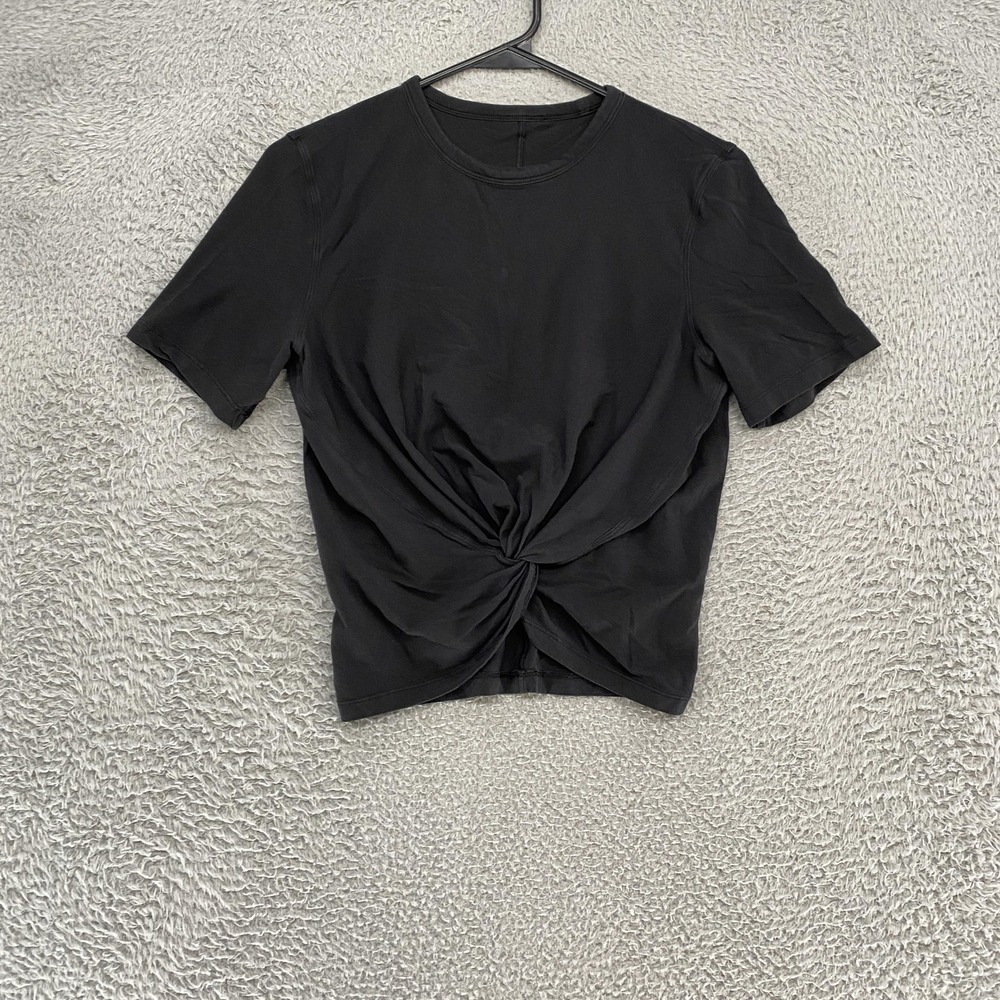 Lululemon Shirt Womens 4 Black Twist Front Crop Short Sleeve Tee‎ Yoga Workout